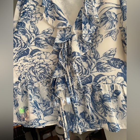 Lucy Paris Bee Ruffle top - Picture 8 of 10